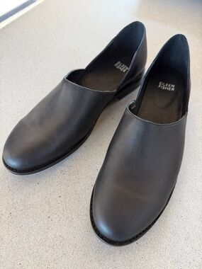 EILEEN FISHER size 8.5